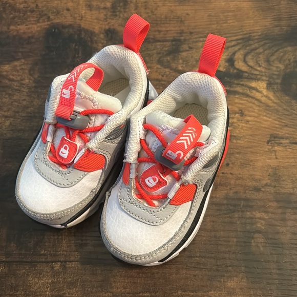 2021
Air Max 90 Toggle TD 'Infrared' Size 3C / Excellent - Picture 3 of 8